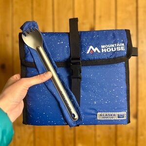 NWT Mountain House & Alaska Gear Lab Camp Food Rehydrator Pouch with Spork